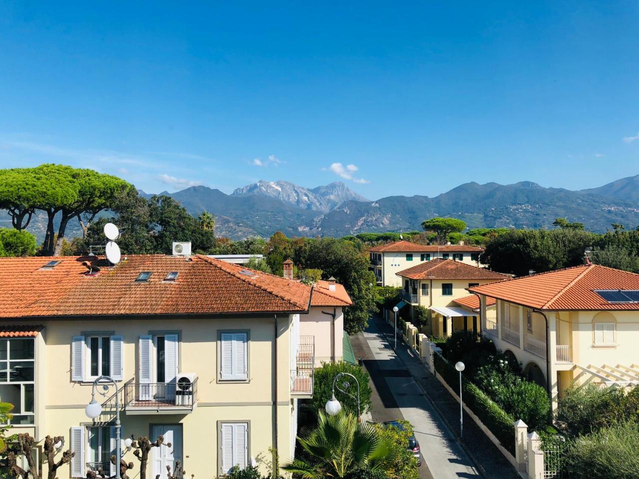 Hotel Goya Forte dei Marmi Exterior photo